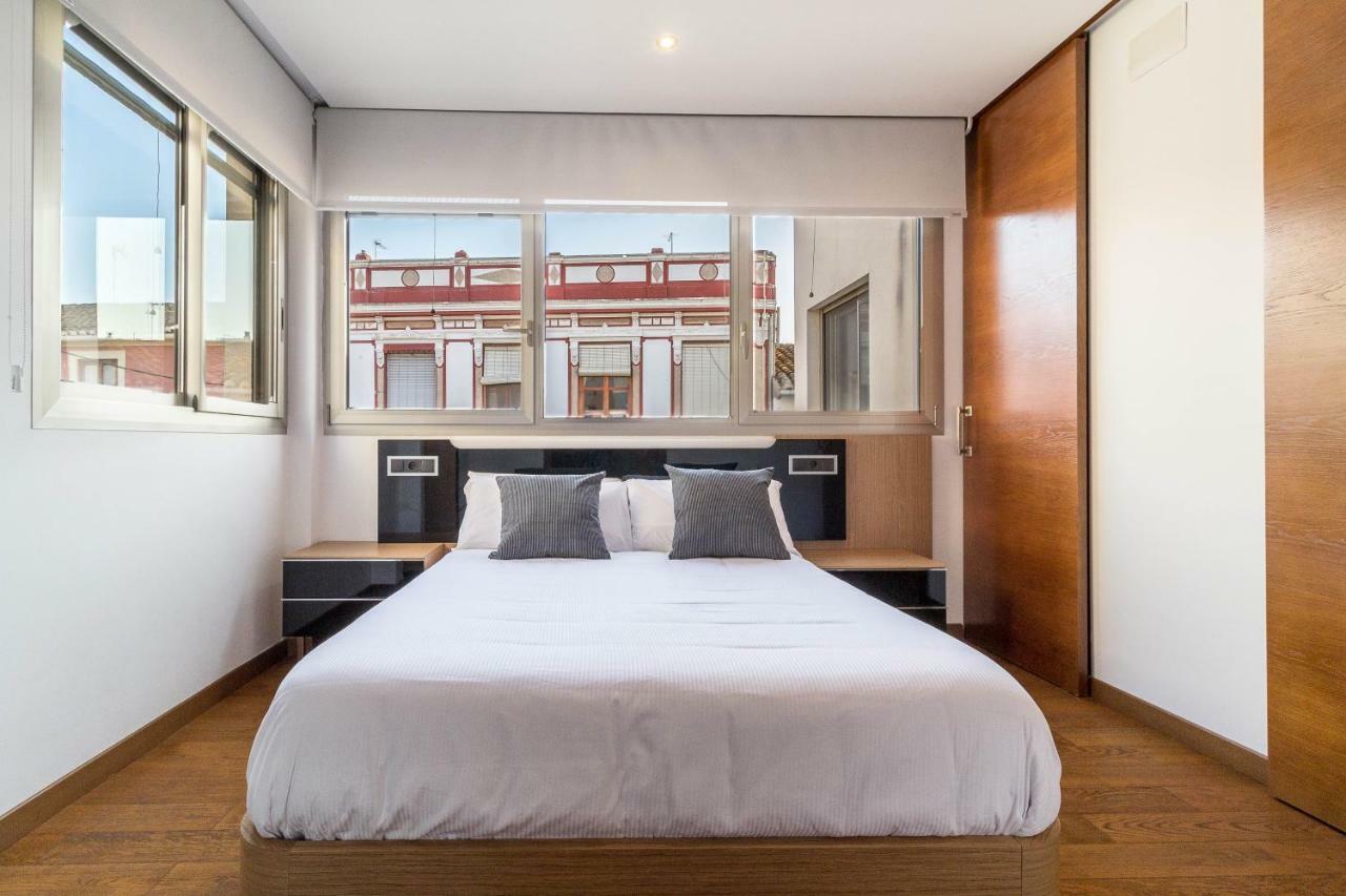 Vlvilla - Villa De Lujo En Valencia Con Piscina Privada Y Sala De Cine บูร์จาซ็อต ภายนอก รูปภาพ
